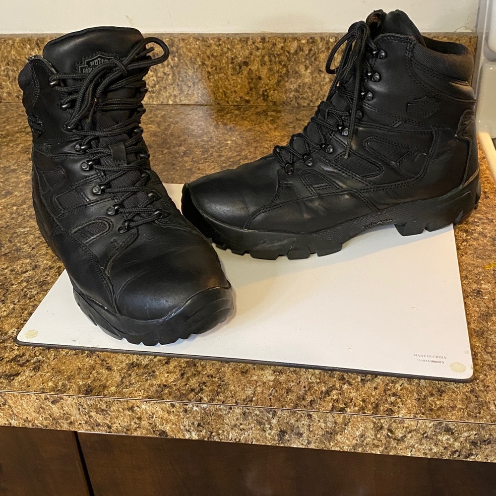 Harley-Davidson Motorcycle Boots - Picture 2 of 11